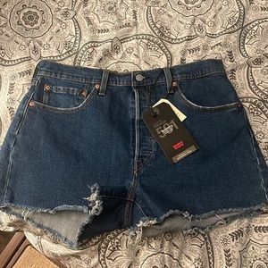 Womens 501 Jean Shorts !